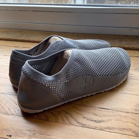 NEW! OTZ Shoes Gray Mesh Cork Insole Slip-ons Size 10.5 Men's - Picture 2 of 10